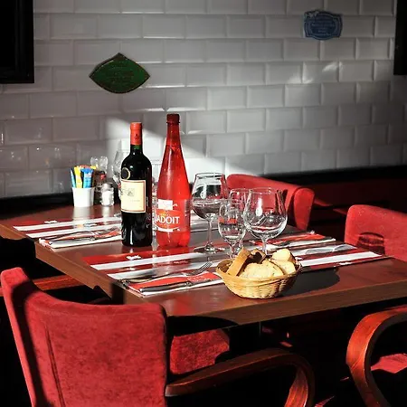 Abbatiale Et Restaurant Centre Hotel Grenoble