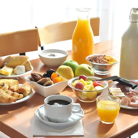 Abbatiale Et Restaurant Centre Hotel 3*